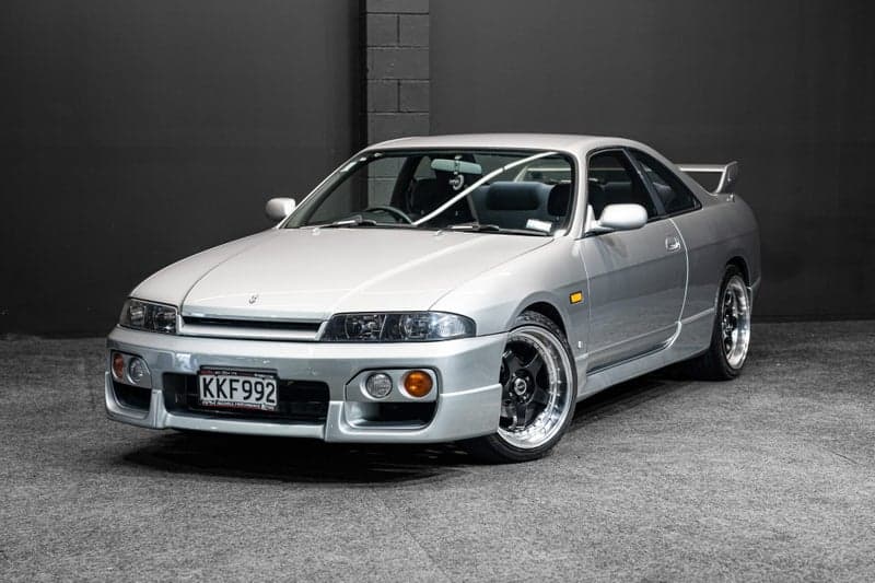 1996 Nissan Skyline R33 GTS — image 1